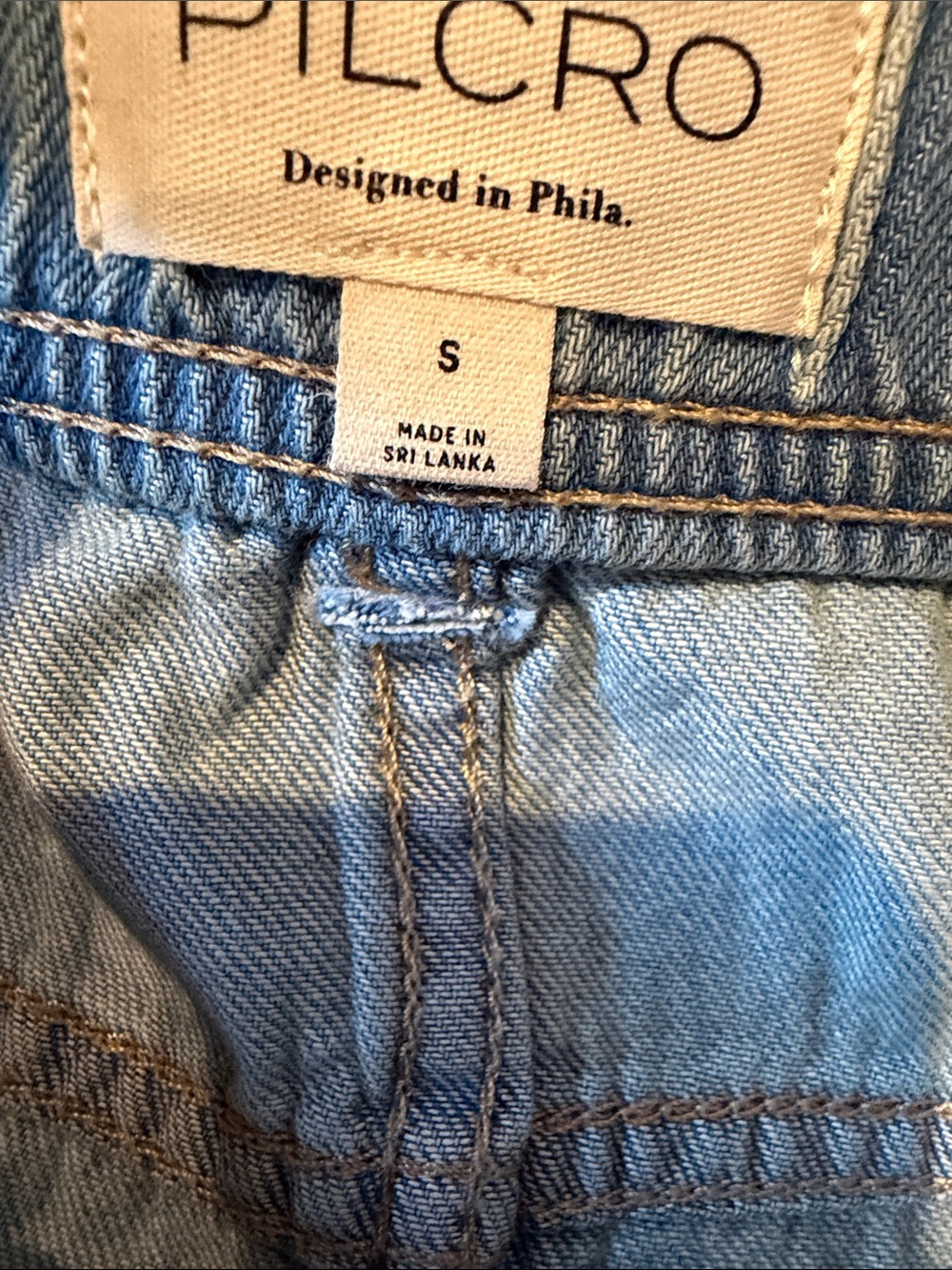 NWT Pilcro Adi Long Shorts - Picture 5 of 7